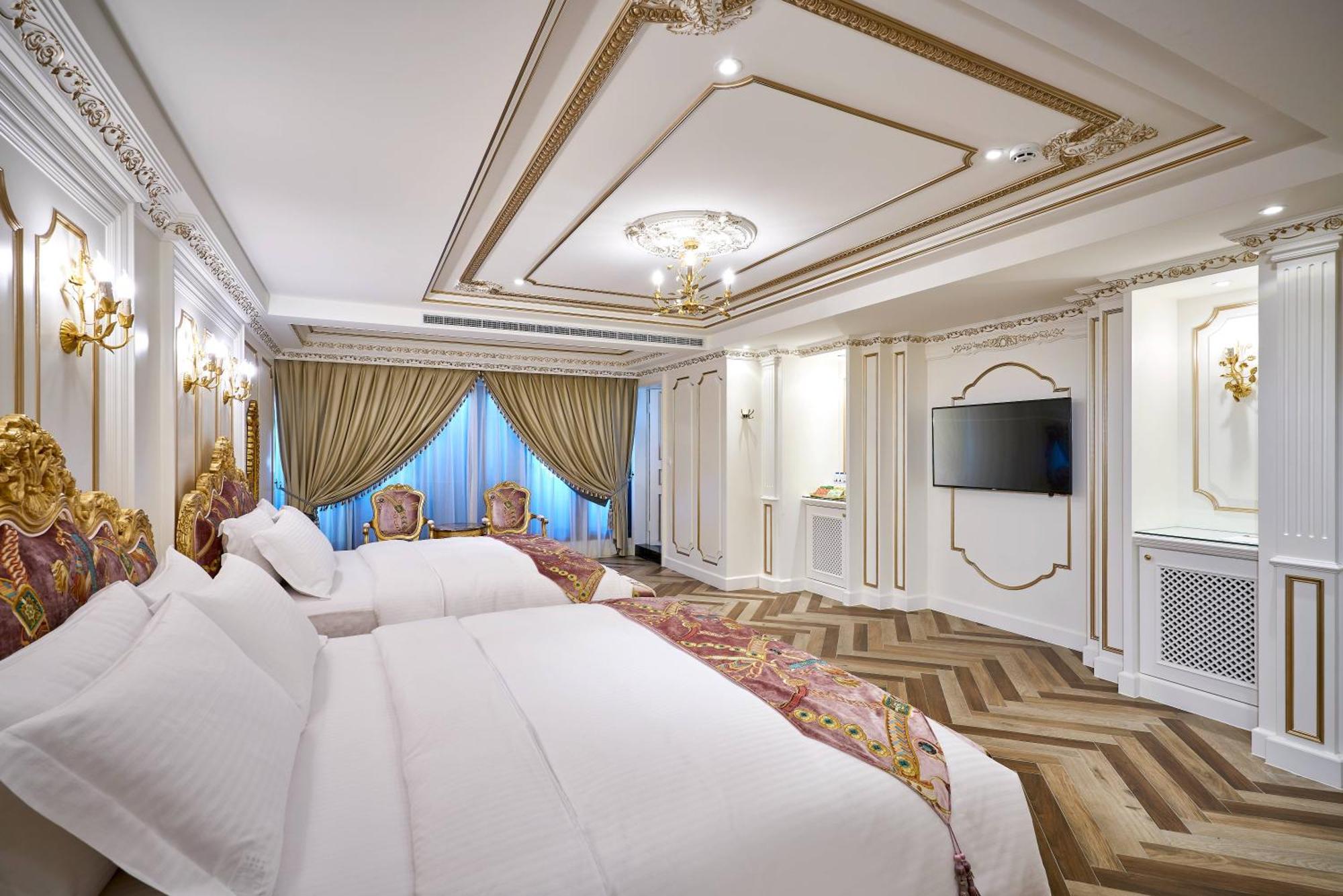 Queen Castle Hotel Yuchi Zimmer foto