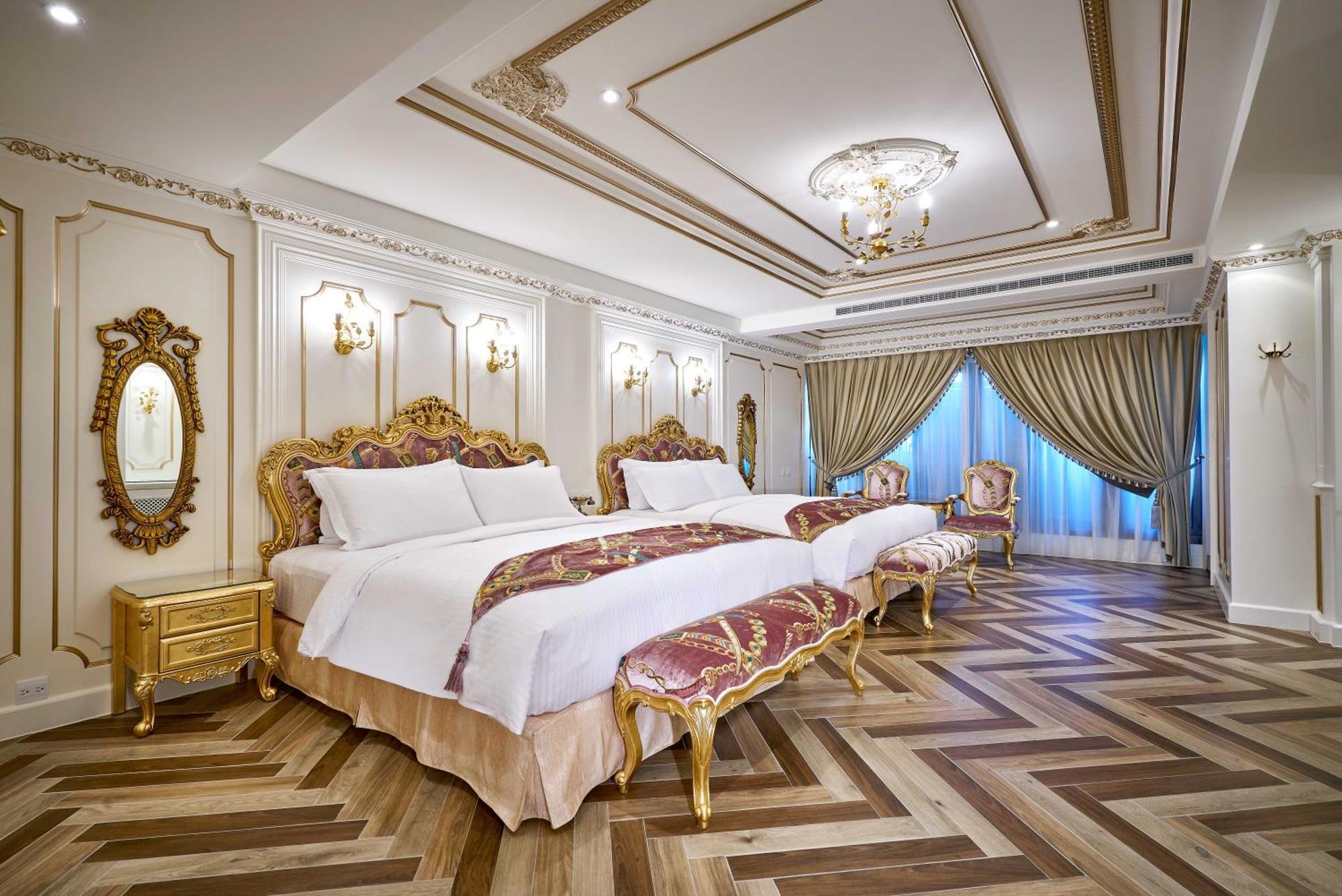 Queen Castle Hotel Yuchi Zimmer foto